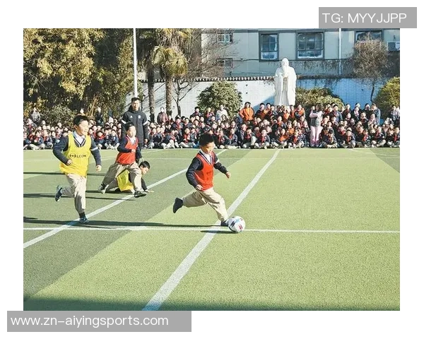 少儿足球赛激情开赛小小球员展现风采与团队精神 少儿足球赛激情开赛小小球员展现风采与团队精神